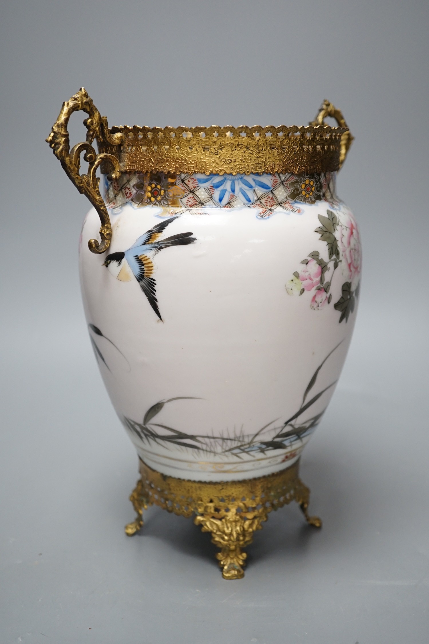 An early 20th century Japanese gilt mounted vase, 26.5cm